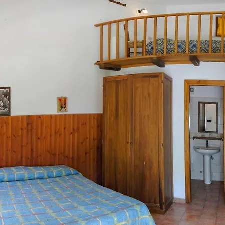 La Ferrera Hotel 3*