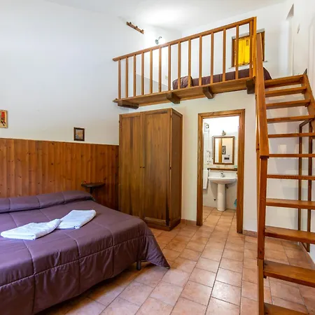 Hotel La Ferrera Varco Sabino