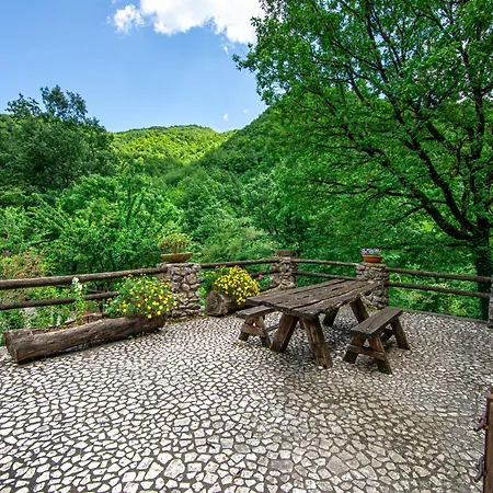 La Ferrera 3* Varco Sabino